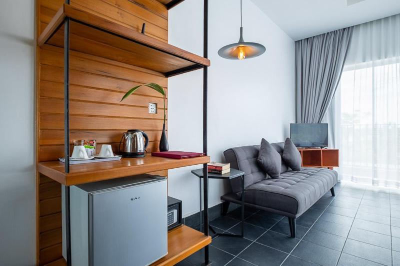 Pippali Boutique Hotel Kampot Bagian luar foto