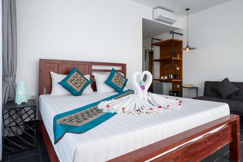 Pippali Boutique Hotel Kampot Bagian luar foto