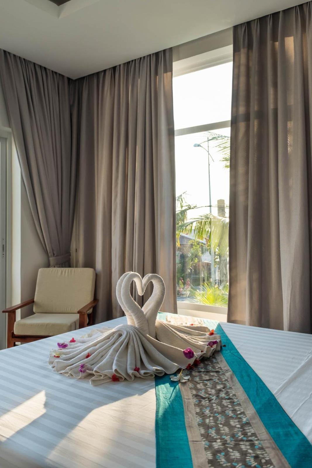 Pippali Boutique Hotel Kampot Bagian luar foto