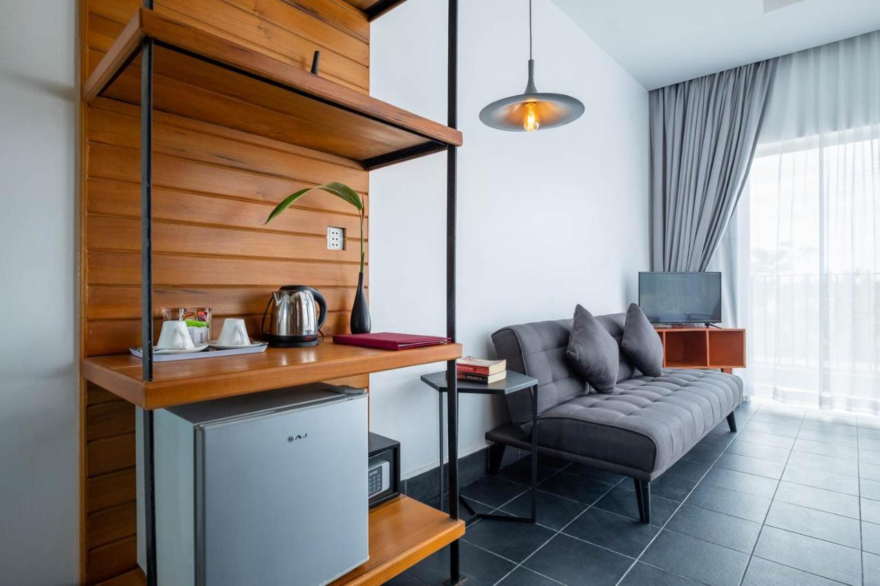 Pippali Boutique Hotel Kampot Bagian luar foto